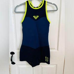 Roxy wetsuit Size 4